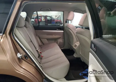 2013 Subaru Outback 2.5I Premium z USA, uszkodzony, nr VIN 4S4BRCCC5D3271304